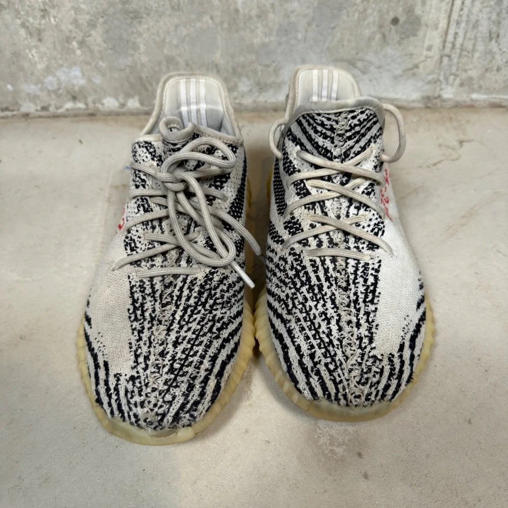 Adidas Yeezy Boost 350 V2 Zebra White Black Red CP9654 Mens 9.5